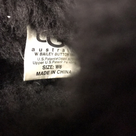 UGG Boots Women’s Size 6 Brown Suede with furry lining Good Preowned condition. - Picture 8 of 10